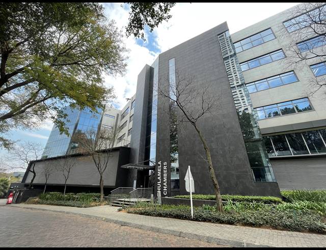 989M² OFFICE TO LET IN SANDTON CENTRAL